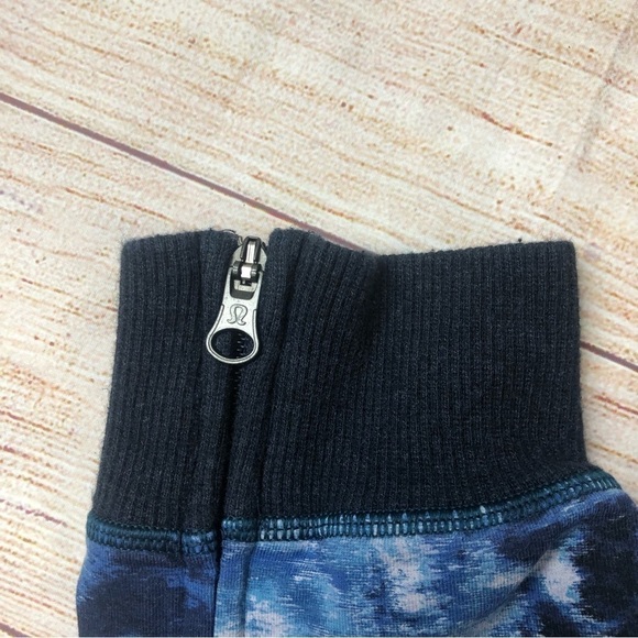 Lululemon Joggers - Picture 4 of 11